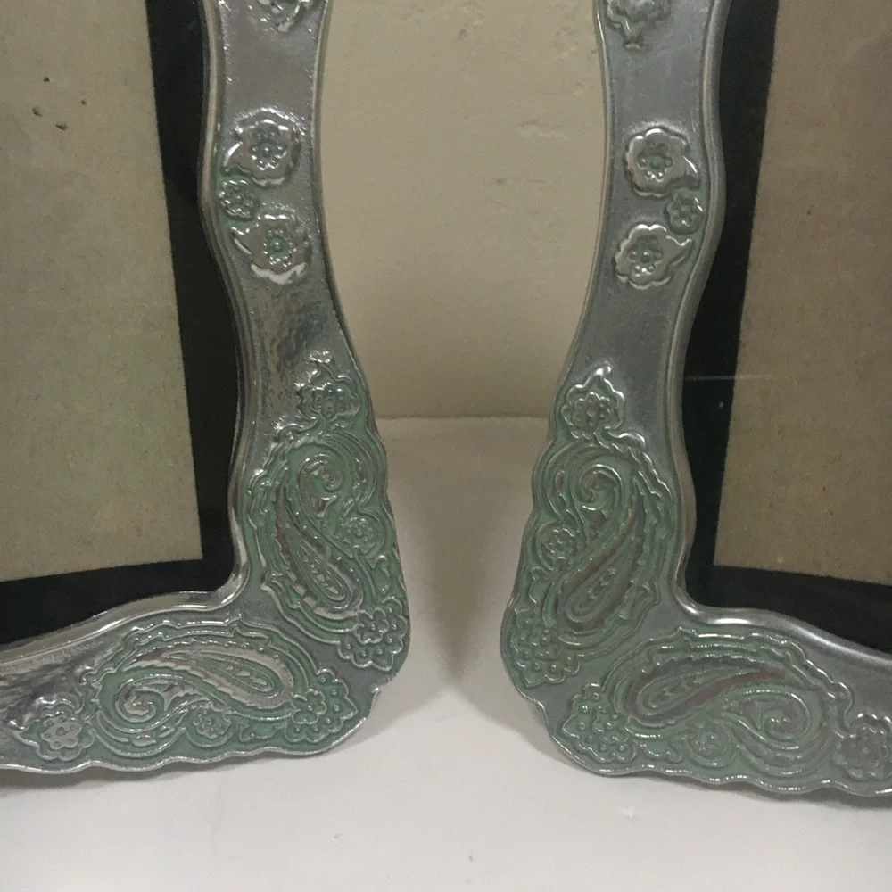 Vintage 1960’s Silver Green Paisley Picture Frames Set of 2 4x6